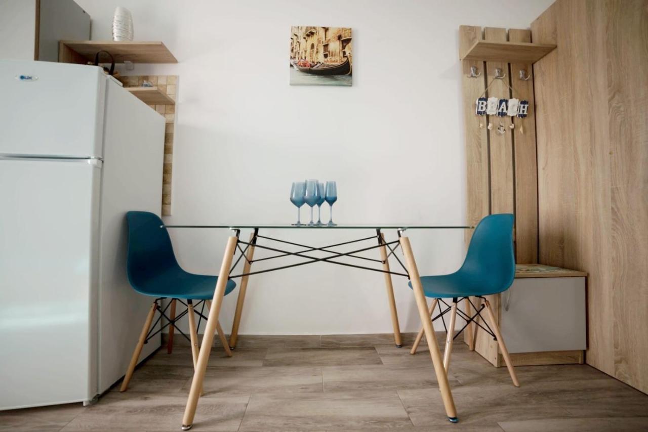 Kazeboo Beach Apartment Năvodari Extérieur photo